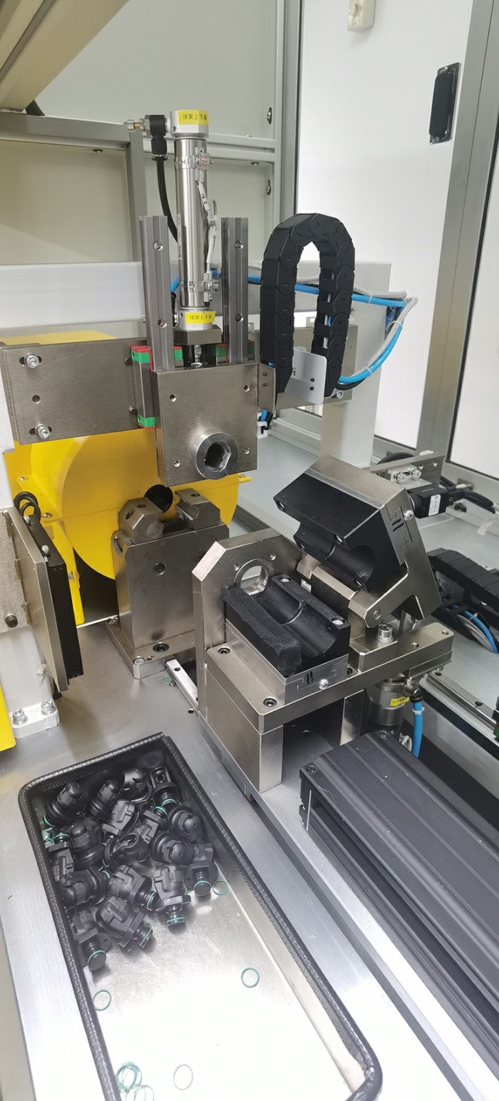Automotive Strut Screw Grooving Machine suppliers